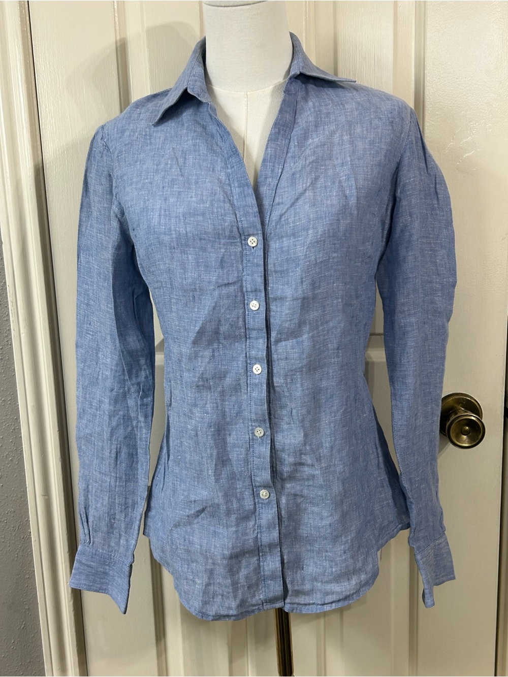 Women’s Brooks Brothers 100% Linen Button Down Size 2